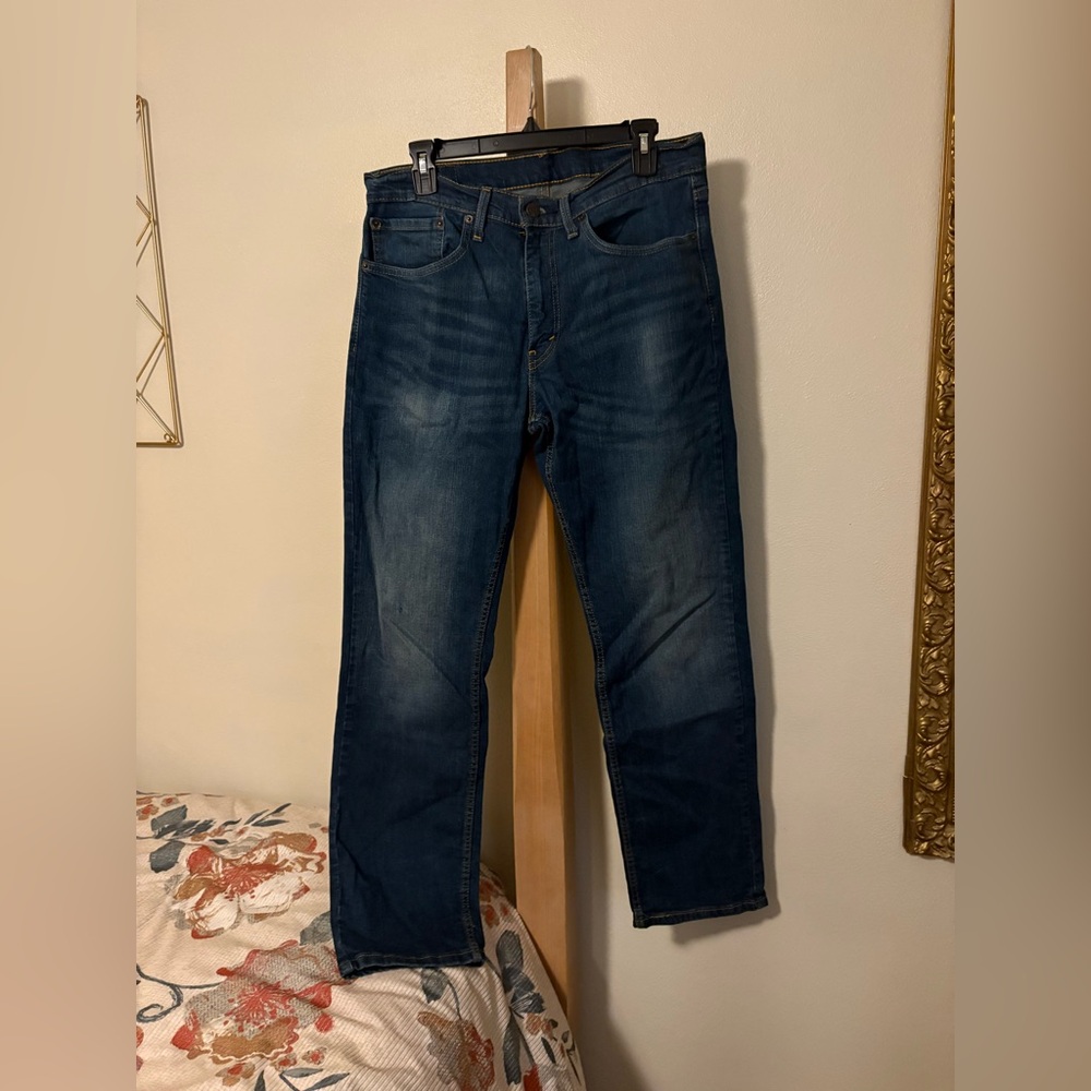 Men's Levi’s 559 jeans
